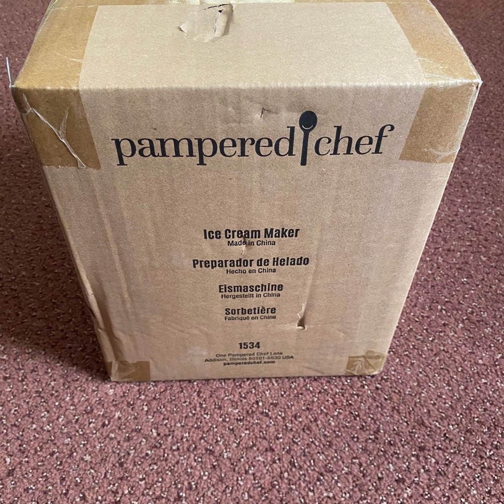 Pampered Chef Ice cream maker